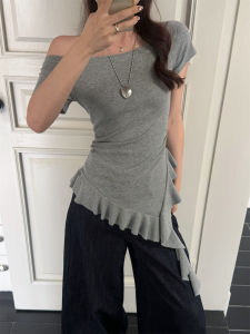 Áo Thun Nữ Tay Ngắn Ôm Vừa Vặn Màu Đen Mùa Hè Hở Vai Thắt Eo Cạp Cao Viền Xếp Nếp Ngọt Ngào Và Cay Nồng