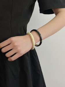 Stylish Open Contrast Color Enamel Bracelet: A Guide for Women