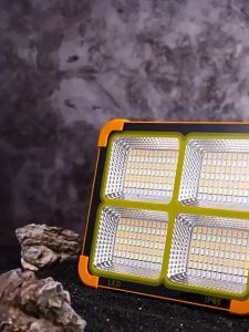 【เบอร์ใหญ่】4000W ไฟฉุกเฉิน สปอตไลท์พกพา ไฟพกพาอเนกประสง Solar floodlight ไฟฉุกเฉินในบ้าน กันน้ำ กันฟ้าผ่า ไฟฉายชาร์จไฟ สปอตไลท์พกพา โซล่าเซลล์ สว่างมากwholesale - shop