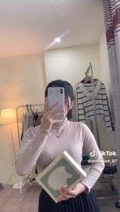 Áo Giữ Nhiệt Hộp Fullbox Cổ Cao 3 Phân Chất Vải Xốp Hạt Gạo Mềm Mịn Hàng Quảng Châu Siêu Xinh Cho Bạn Nữ