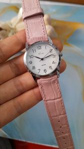 Đồng hồ nữ RHYTHM dây da second hand đã qua sử dụng