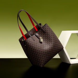 Fashionable Classic Retro Womens New Bucket Bag Letter Versatile Large Capacity Womens Single Shoulder Bag