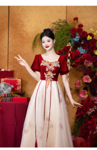 plus Size Wedding Dress Elegant Chinese Style Bridal Gown for plus Size Women Beautiful Evening Dress for Engagement And Wedding