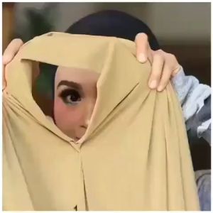 Hijab Jilbab Kerudung Pashmina Instan Bergo Royal Jersy Pasmina Variasi Lubang Telinga Masker