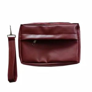 Handbag Tas Pouch Bag Wanita Dengan Bahan Limitasi Sinteris Clutches