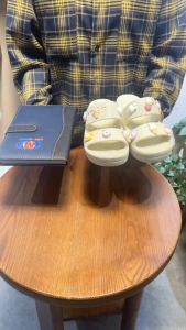 Dép Cross Nữ 2 Quai Ngang Dập Chữ Xăng Đan Lê Cros Baya Platform Sandal 3cm Croc chống trơn trượt êm chân hàng xuất khẩu - Thế Giới Cross