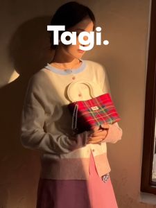 Tagi. Call Me Hand Shoulder Bag กระเป๋าสะพายขา้ง