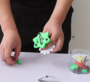 Electric Cat Teaser Toy Automatic Rotating Bird Shape Teaser Funny Pet Interactive Training Toy