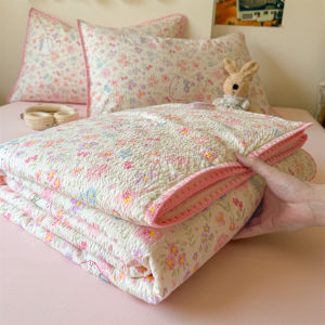 Breathable Summer Quilt