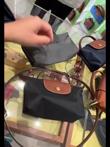 Classic Embroidered Laptop Crossbody Bag with PU Leather Accents - Casual Business Shoulder Pouch