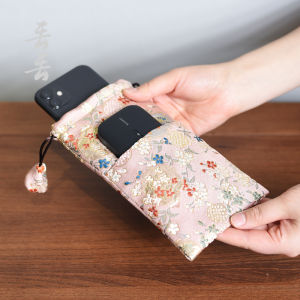 กระเป๋าใส่โทรศัพท์มือถือผ้าไหมซาตินบุขนแกะหนาแบบตั้งฉาก กระเป๋าใส่เหรียญผ้าไหม กระเป๋าสะพายไหล่แบบอเนกประสงค์สำหรับทุกเพศ