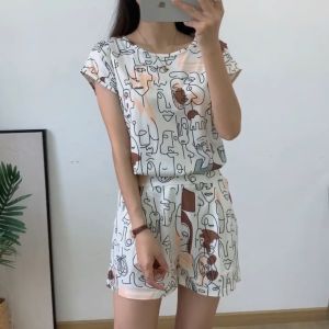 Sports and Leisure New Fashion Large Loose Short Sleeve Shorts Korean Two Piece Womens Set Summer