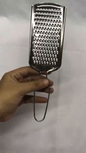Parutan Keju Stainlees Steel / Parutan Serbaguna / Parutan Kentang