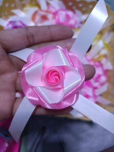 เหรียญโปรยทานราคาถูก ดอกกุหลาบตัวเปล่าแพ็ค50ดอก