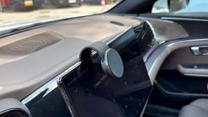 Giá Đỡ Điện Thoại Từ Tính Đa Năng 360 ° Xoay Cốc Hút Mạnh Gắn Bảng Điều Khiển Ô Tô Hấp