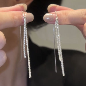 Elegant Long Star Tassel Earrings Silver Color Womens Fashion Jewelry Lightweight Luxury Stylish Dangle Hoops