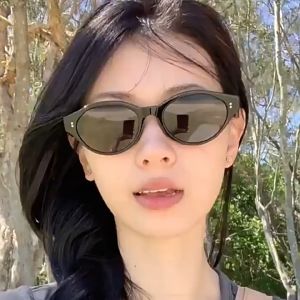 Seaside Sunglasses แว่นกันแดดทรง Cat-eye Small Frame เก๋ๆ สำหรับการฟื้นตัวที่ชักเจ้า