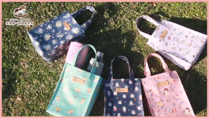 Uma hana Water Bottle Bag  Waterproof Taiwan Water Bottle Bucket Hand Carry Tote 拿鐵袋