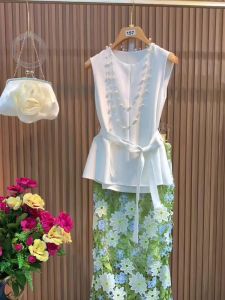 Mishu Love High-End Sister Light Maturity Style แขนกุด ปมผีเสื้อ เสื้อกั๊ก ผู้หญิง เชือกแขวนคอดอกไม้ กระโปรง ฤดูร้อน ชุด