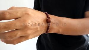 Gelang Tasbih 33 Butir Kayu Bertuah Galih Nagasari Merah ASLI Cirebon Gunung Jati
