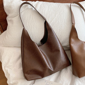 Retro Fashionable Simple High-End Sensation Womens Shoulder Bag Casual Versatile Tote Bag Large Size Soft PU Leather Magnetic Buckle Closure