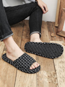 รองเท้าแตะพื้นผ้าสไตล์ยุโรปสำหรับผู้ชายและผู้หญิง รองเท้าแตะพื้นนุ่มสำหรับใส่ในบ้าน ฤดูใบไม้ผลิ ฤดูร้อน ฤดูใบไม้ร่วง ฤดูหนาว รองเท้าแตะพื้นผ้าแบบมีสายรัด รองเท้าแตะพื้นยางแบบสวมสบาย