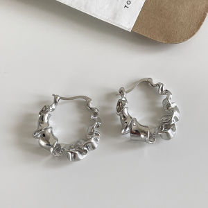 Irregular Screw Ear Clasps Womens No Piercing Circle Earrings 2025 New Small Design High-End Ear Studs Fashion Jewelry