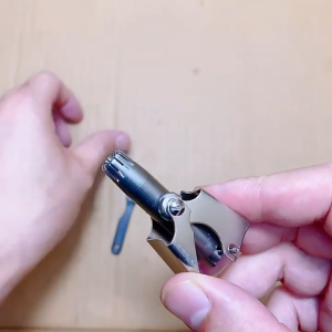 Nose Hair Trimmer Portable Male Nose Hair Cutter Safety 12-Edged Sharp Blade Ear Hair Trimmer Open Cutter Head