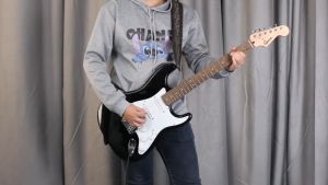 PLAYOU 6 Strings Electric Guitar: A Comprehensive Guide