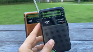 Mini Portable Radio AM/FM/SW Radio With Type-C Rechargeable Battery Supports Connect Wired Earphone