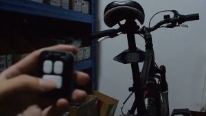 Đèn Led xi nhan xe đạp rẽ trái phải chống nước sạc điện Usb gắn đuôi xe đạp với điều khiển không dây từ xa MLH