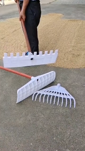 Thickened Pick And Rake Plastic Scraper Rake For Grain Hay Rake Leaf Rake Manure Board Strong Agricultural Use