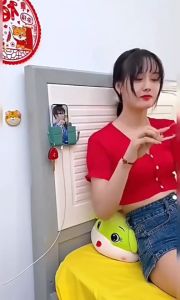 Holder Hp Tempel Dinding Tempat Hp Remote Gantungan Hp Saat Di Cas