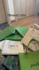 Túi merci sang chảnh mang đi du lịch đi chơi cứ gọi là hết nấc nhá