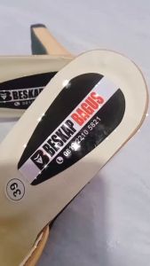 Selop Wanita Payet Mutiara: Desain & Kualitas