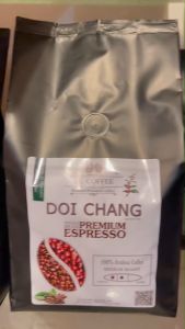 Whole Bean Premium Coffee, Grade A, Medium to Dark Roast, 500g, Doi Chang Signature, Khafee, Fair Trade, 500 g, กาเเฟดอยช้าง เกรด A, คั่วกลางเข้ม, 500 กรัม, สินค้าขายดี #Best Saller