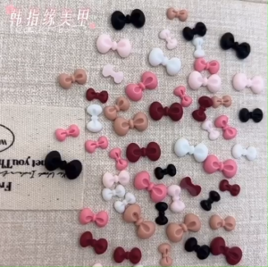 อะไหล่โบว์ติดเล็บ สวยมากกก ( 1 ห่อ มี 50 ชิ้น ) สินค้าพร้อมส่งในไทยจ้า