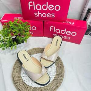 Sandal Wanita Fladeo Model Japit Kekinian Sayap Stylish 2025 Cocok Buat Kaum Cewek Muda Sendal Jepit Perempuan