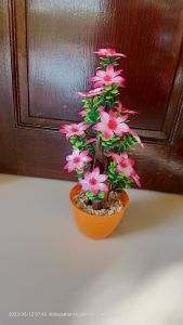 bunga artifisial tinggi 40cm.