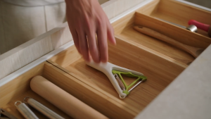 Joseph Joseph Switch™ 2-in-1 Peeler JJ0126