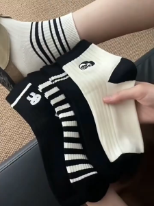 【5/20 PAIRS】 Crew Socks for Women Cotton Mid Socks / Striped Korean Kawaii / Aesthetic Cute School