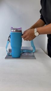 Stanley 40oz Tumbler Cover Handle Water Bottle Holder with Adjustable Shoulder Strap Water Bottle Carrier Bag Bottle Bag for Insulated Water Tumblers Juxutt