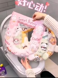 เบาะรองนั่งชักโครก ลายการ์ตูน รูปตัวU พร้อมที่จับ EVA กันน้ํา แผ่นรองชักโครก สําหรับห้องน้ํา ถอดออกได้ สําหรับห้องน้ํา