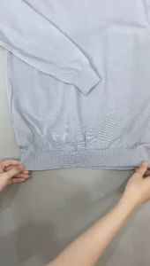 Sweater rajut V neck polos Vanessa / Wanita Okechuku (Black)