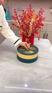 Khay Mứt Tết Hộp Đựng Bánh Kẹo Hình Hươu Tròn 2 Tầng Sang Trọng Hiện Đại Cho Ngày Tết