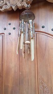 LONCENG ANGIN BAMBU BATOK KELAPA