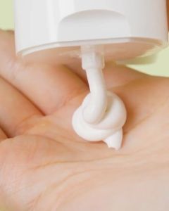 HERBORIST Body Serum Whitening Putih Kekal