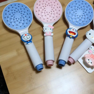 ฝักบัวอาบน้ํา ลายการ์ตูนน่ารัก น้ำออกแรง วัสดุ ABS สําหรับอาบน้ํา แรงดันสูง