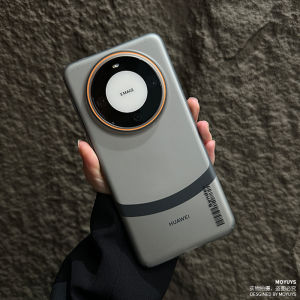 Huawei Mate70 pro Transparent Frosted Magnetic Absorption Phone Case Lightweight Thin Anti-Fall for Men And Women Protective Shell