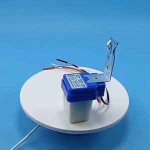 Automatic On Off Photocell Street Lamp Light Switch Controller 220V 50-60Hz Photo Control Photoswitch Sensor Switch